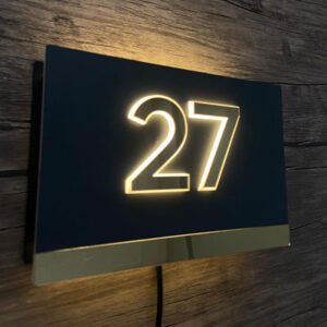 Otel ışıklı kapı numarası modern tasarım.