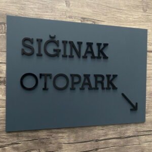 Ofis kapı tabelası fonksiyonel yönlendirme.