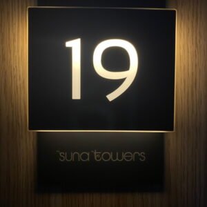 Işıklı Otel Kapı Numarası 08