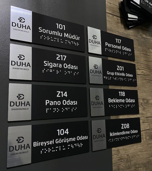 Firma Logolu Kapı İsimliği