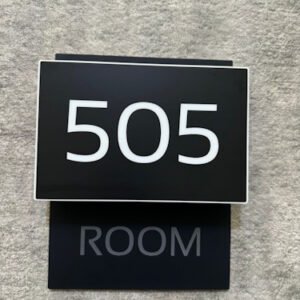 Kapı numarası – otel ve ofis için estetik detay